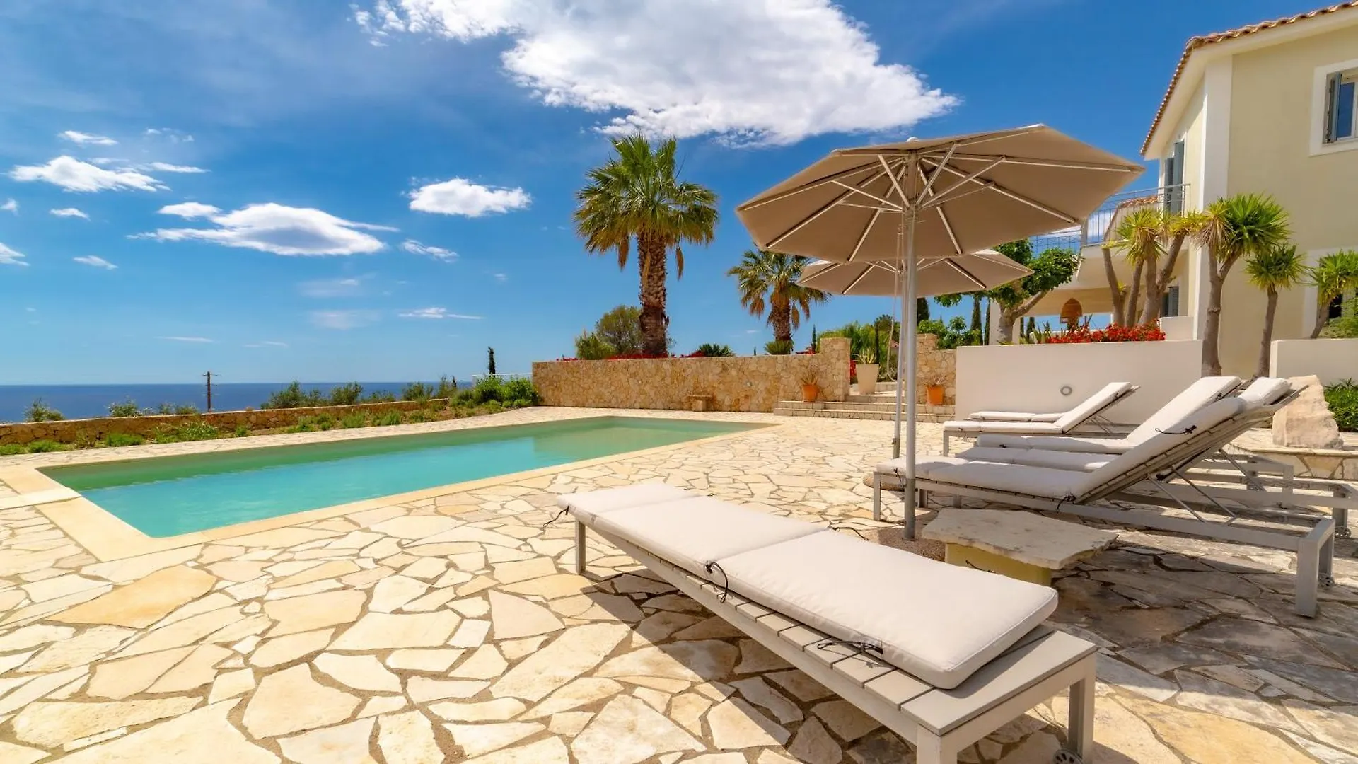 Bel Air Villa With Pool By Jj Hospitality Spartia